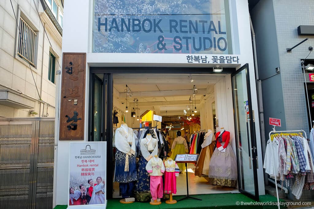 Gyeongbok Palace Hanbok Rental Co. 参考图 1